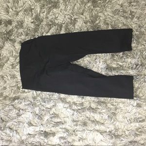 Lululemon wonder under crops